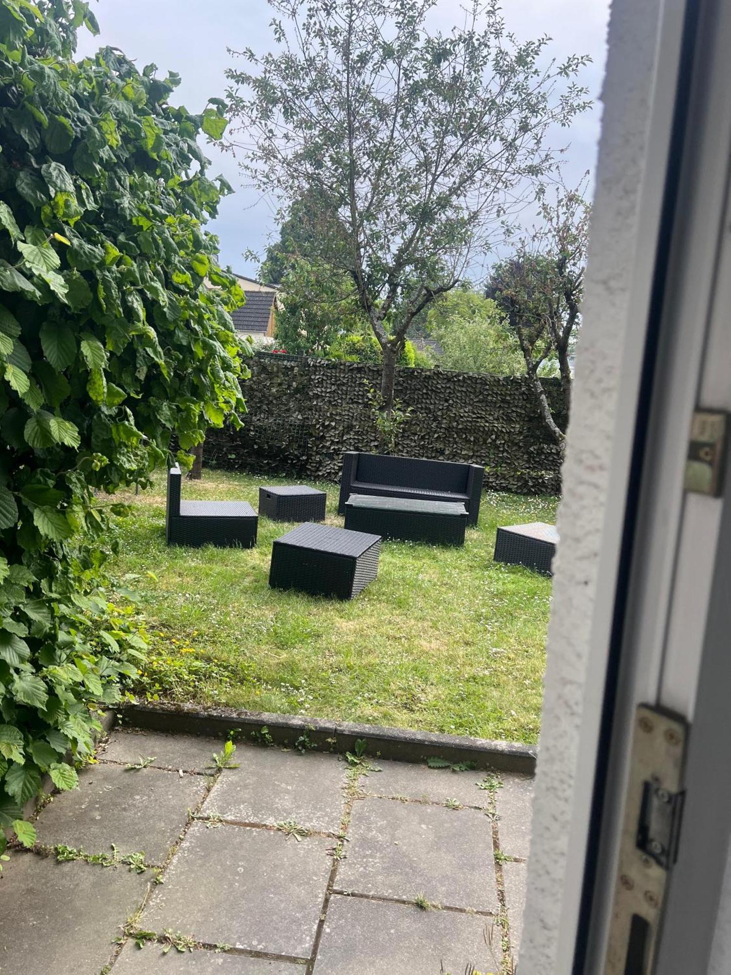 Gartenparadies Mit Rheinblick In Urbar Urbar  Extérieur photo